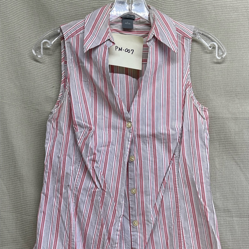 Women’s sleeveless pinstriped button up shirt